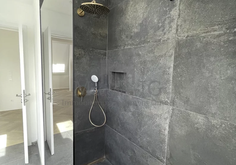 Dusche