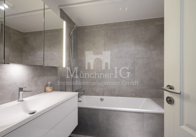 Badezimmer 2.OG