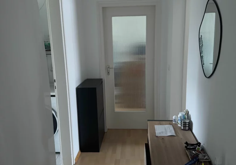 Heller Wohnungsflur