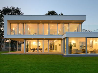 Musterhaus am Abend