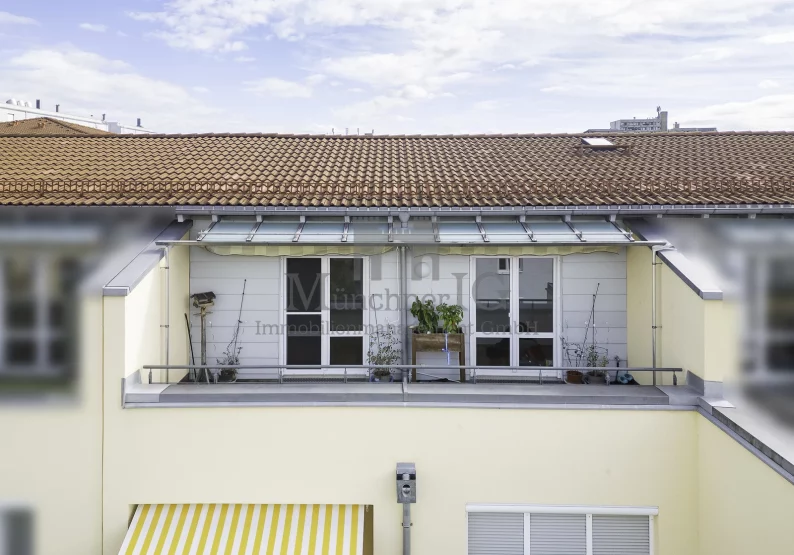 Balkon von außen